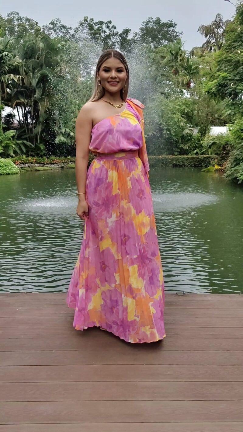 Vestido Asimétrico Rosa - Imagen 2